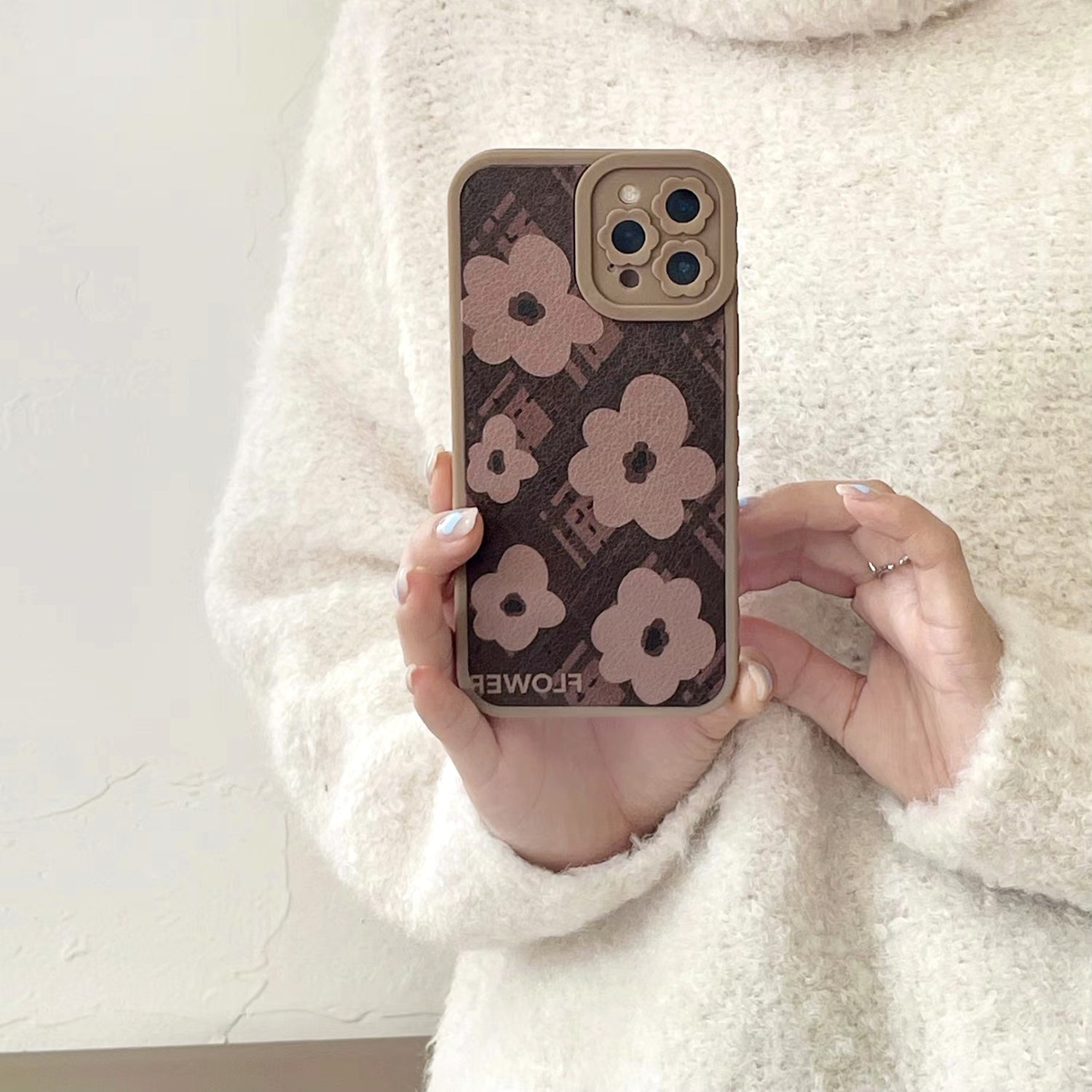 Ladies Fashion Applique Flower Lens Phone Case